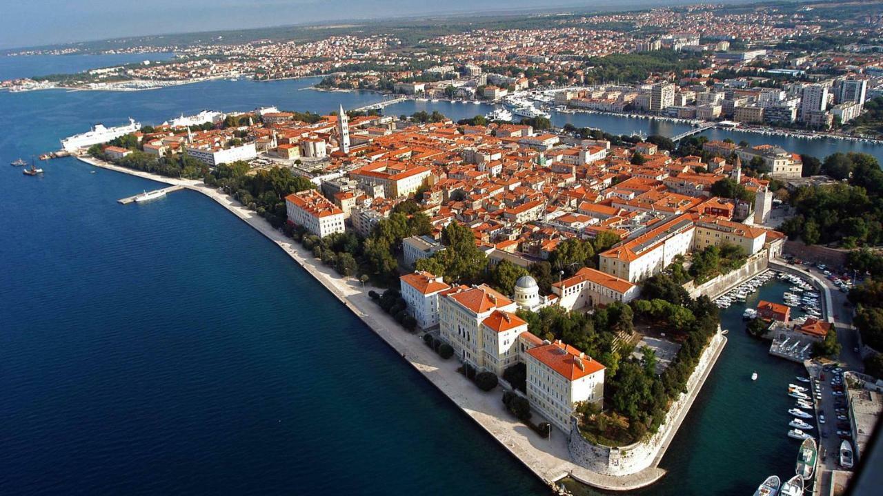 365 Rooms Zadar Exterior photo